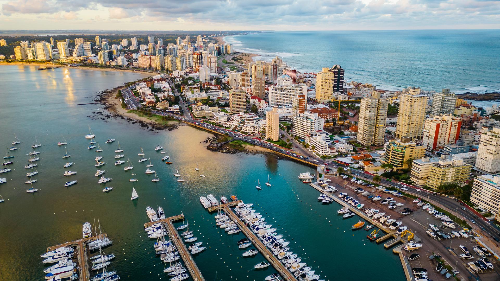 Descubre la esencia de Punta del Este